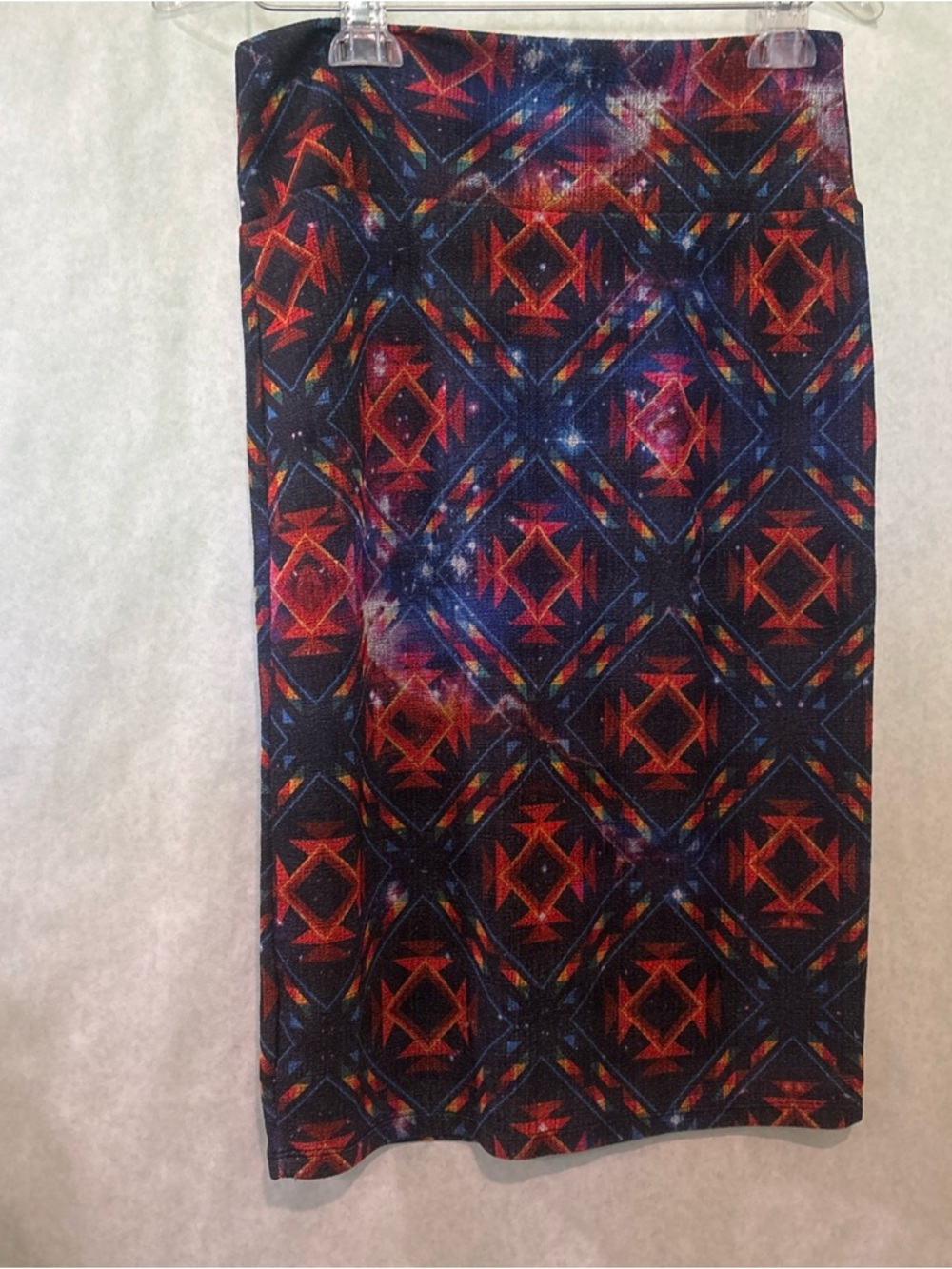 LuLaRoe Red and Blue Geometric Pencil Skirt